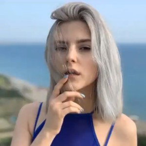 Eva Elifie