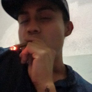 (LOCO Y SOLO) -ARMANDO HITS.