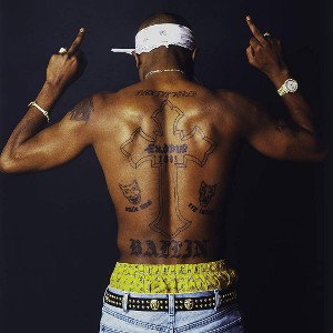 2 PAC'S ESSENCE 