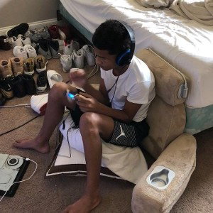 Tyriek - No Control 