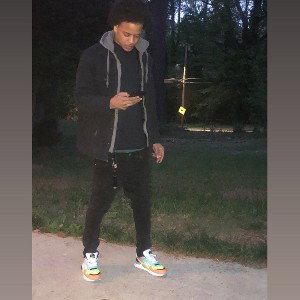 20Seven - “KEEP HALF SLIDIN”