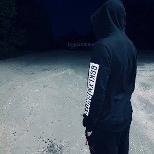 Среди улиц 