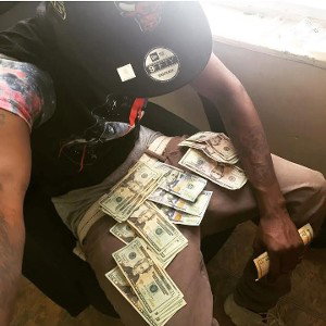 Beezy Flexing 