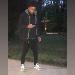 Yooung Maurice Son - “Laid Up”  (FREESTYLE)