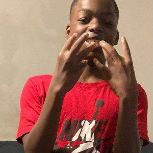 Fuck niggas, I don't trust niggas