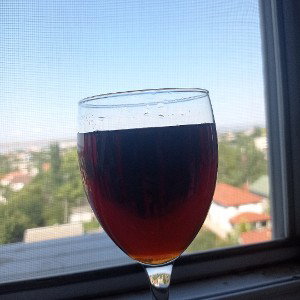 бокал з pepsi