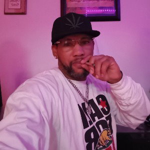 COME MEK MI ROLL IT UP yung nevada ganja track 2025