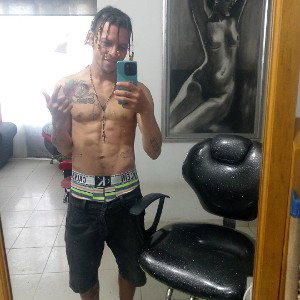 ES MI NAVE  PARA TI NEGA... 