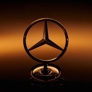 Mercedes benz Da deffinission of a car