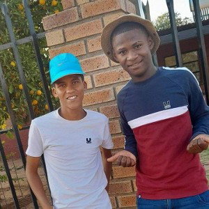 kamakazi ft Tsi Akz ,rolling up