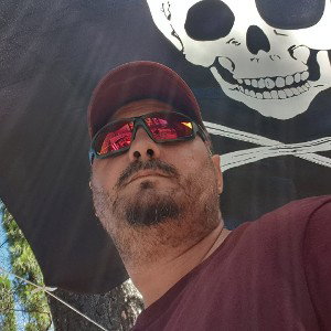 Pirata Espera = Tito MC