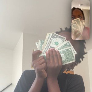 Money/Stories/Girls With:SMOKEY SHOTTA