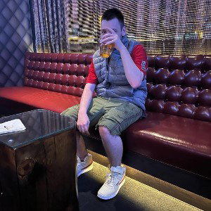 i’m a f*cking white boy