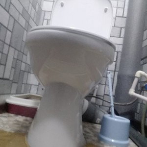 я сижу в туалете 🚽 3часть ~~~~~