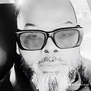 A Charlie Mo Joint - Calling On the One I Know (Quck Mix)