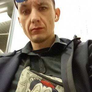 я просто смотрю в пустоту, где темнота, когда смотрю в твою душу