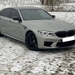 BMW M5 F90