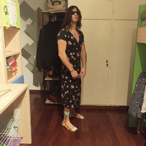xynw (tin mana sou se ena dikastirio)