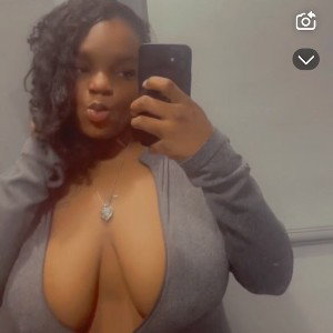 Anyia love