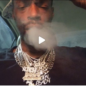 FK YALL THATS FAKE.PRODUCED BY (VIPERSQUAD TRE 'DA MOB') 