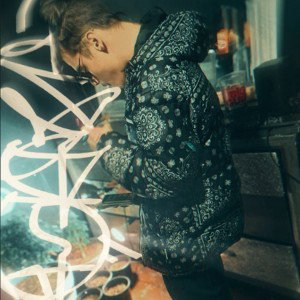 LUL ANT-PAINT THE PICTURE