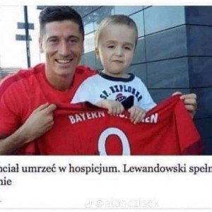 KSIADZ W SAUNIE