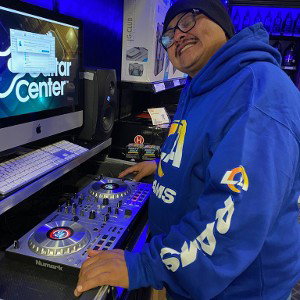 DJ LIL DEE ON THAT JOURNEY 