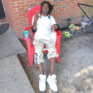 MB (dollars signs n my eyes)