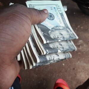 Tata Dan Dark Ark Chopa Lifestyle