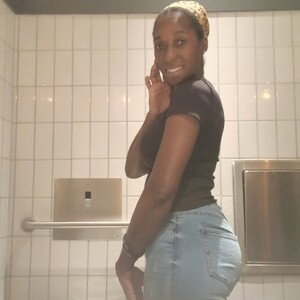 Pose 