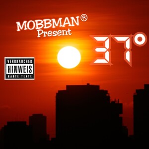 37°