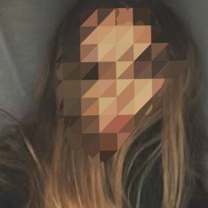 la solita ragazzaaa 🩸con cui ci scrivi e poi ci si fidanza