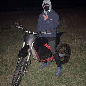 riding round my city ( no rap punch)