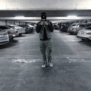 Young Khyla  Ft Decibelio - FRONTEO