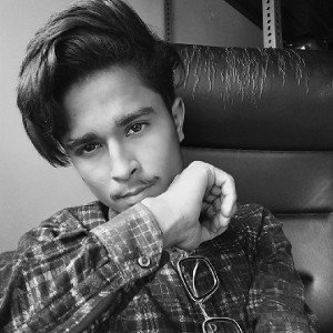 YE_KYA_SHOOT_HAI_||_JOLLY