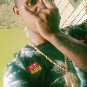 DEMBOW_un macho D hombre 