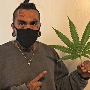 Tony Mondragón 