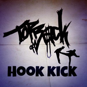 HOOK KICK CLIP AUF YOUTUBE 
