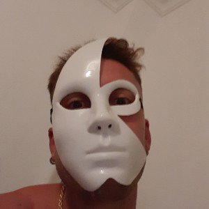 ~BAJO LA MASCARA~ Pa "El Inmortal"