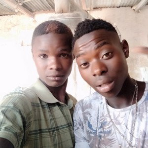 chibs boy & harmonizo