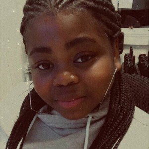 Zoe Manmi (22:00)