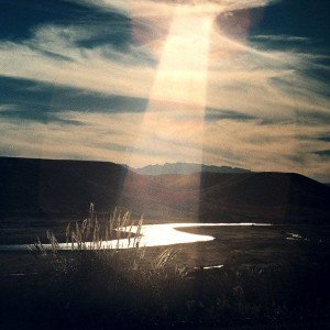 Tu luz alumbra mí destino