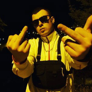 freestyle young sneak