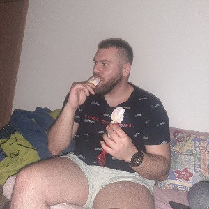 Razvan canta mili