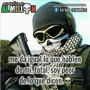 se siente el hombre araña