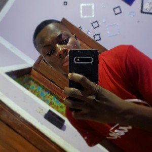 luzy poundz