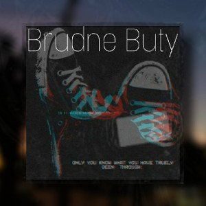 Yewe Q - brudne Buty 