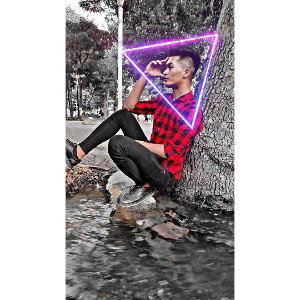 Eshgham F
