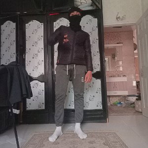 جيب معاك الماريا الماريا والجمهور زطاليا ماتنساش الكوكايين فروخ تلعب بلبروتايين نخرج منكم بكلمتين علي اللحنينة ليوم راضي