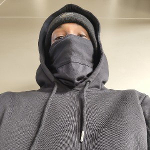 MackGizzle-Hold Me down